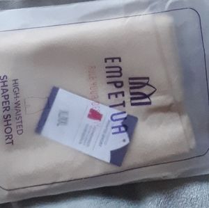 High waisted shaper shorts